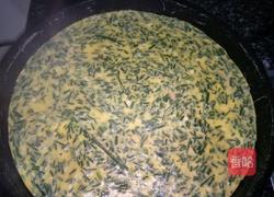 野葱鸡蛋饼的做法图解2