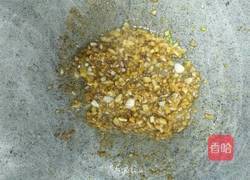 蒜蓉粉丝生蚝的做法图解3