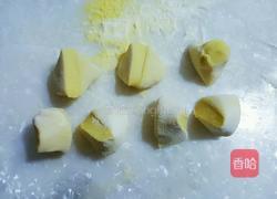 玉米面酸菜蒸饺的做法图解11