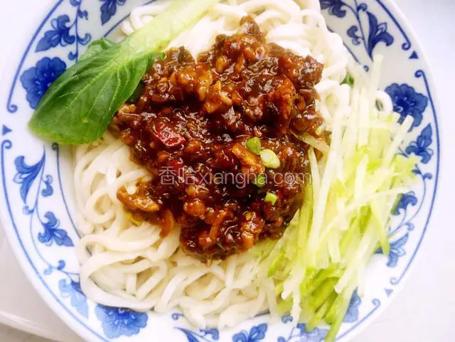   这个卤搭配面条或者大米饭味道都是美美的