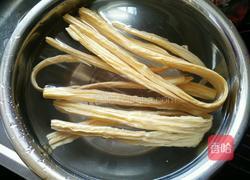 凉拌腐竹的做法图解1