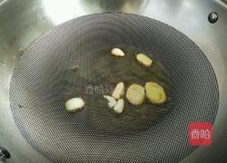 炒腊肠的做法图解3