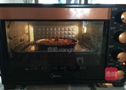 8寸培根披萨的做法图解6