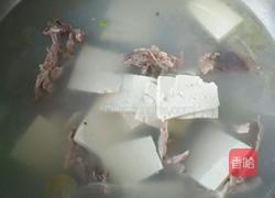 鸭骨豆腐汤的做法图解2