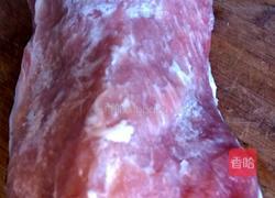 蒜苔炒肉丝的做法图解1