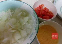 番茄洋葱炒蛋的做法图解2