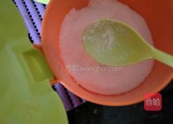 凉拌白萝卜丝的做法图解2