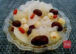 银耳莲子雪梨羹的做法图解10