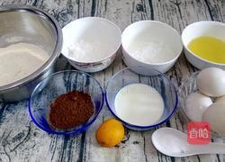 巧克力戚风蛋糕的做法图解1