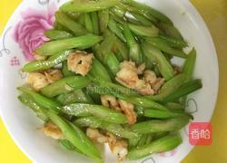 芹菜炒虾仁的做法图解4