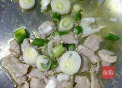 穿心莲炒肉的做法图解5