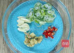 辣炒香螺肉的做法图解3