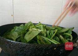 蒜蓉菠菜的做法图解1