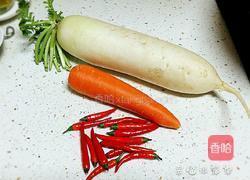 酸辣萝卜的做法图解1