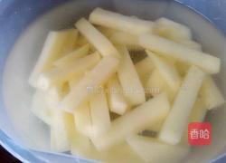 土豆炖豆角的做法图解2