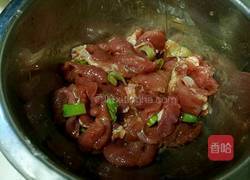 黑椒猪柳的做法图解1