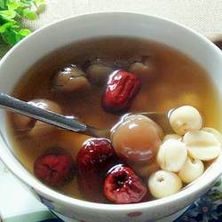 莲子红枣蜜糖水的做法[图]