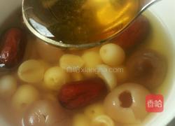 莲子红枣蜜糖水的做法图解4