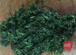 艾叶煎鸡蛋汤的做法图解2