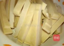 西芹炒豆腐干的做法图解2