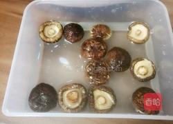 电饭煲什锦闷饭的做法图解3