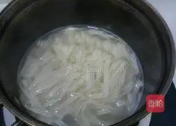 Spinach Noodles (Breakfast) Illustration 6