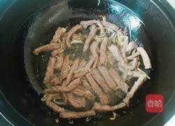 牛肉炒芹菜的做法图解6