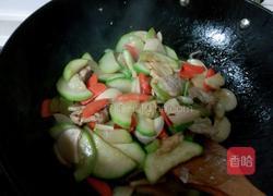 角瓜杏鲍菇炒肉的做法图解5