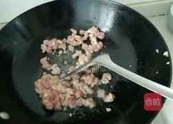 豌豆胡萝卜肉丁的做法图解7