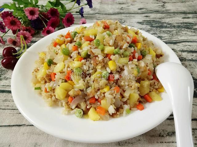 菠萝炒饭