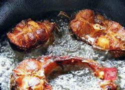 秘制熏鱼的做法图解3