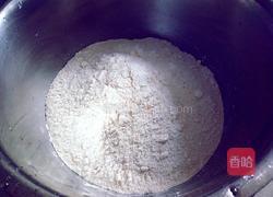 南瓜面条的做法图解3