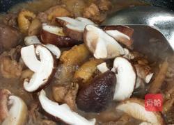 笨公鸡炒香菇的做法图解6