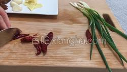 土豆烧排骨的做法图解4