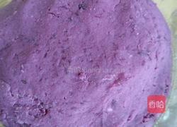 枣馅黑芝麻紫薯饼的做法图解6