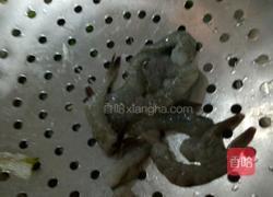 芙蓉虾仁的做法图解1