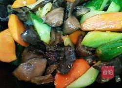 蘑菇清炒的做法图解8