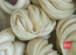 奶香花卷的做法图解13