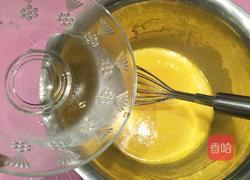 肉松海苔蛋糕卷的做法图解4