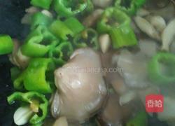 平菇炒腊肠的做法图解9