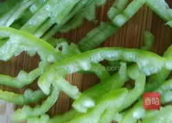 尖椒小炒肉的做法图解2