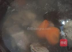 奶白菜龙骨汤的做法图解4