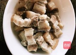 鹌鹑蛋红烧肉的做法图解2