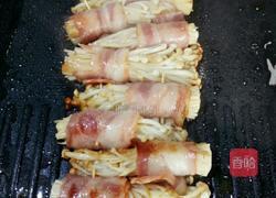 培根金针菇的做法图解7