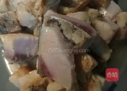 咸鱼烧肉的做法图解3