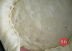 火腿玉米蔬菜披萨的做法图解7