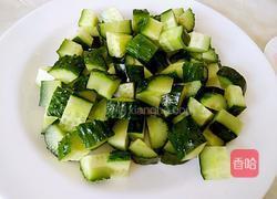 青瓜虾仁的做法图解2