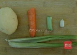 西芹土豆片的做法图解1
