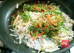 线椒炒肉丝的做法图解11