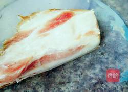 土家腊肉炖青瓜的做法图解1
